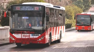 İzmir'de Toplu Ulaşımda Şok Zam! Yeni Tarifeleri Kaçırmayın!