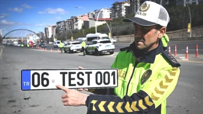 2026 Plaka Basım Ücretleri Yükseldi! Yenileme Maliyetleri Şok Edecek!